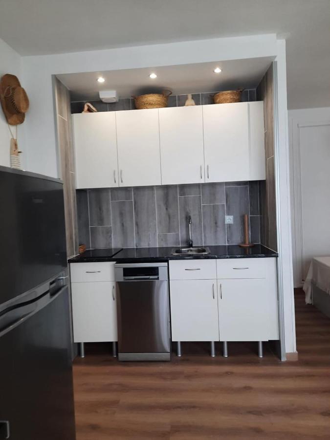 Fuengirola Apartment Carvajal Front Line Primera Linea Exteriör bild