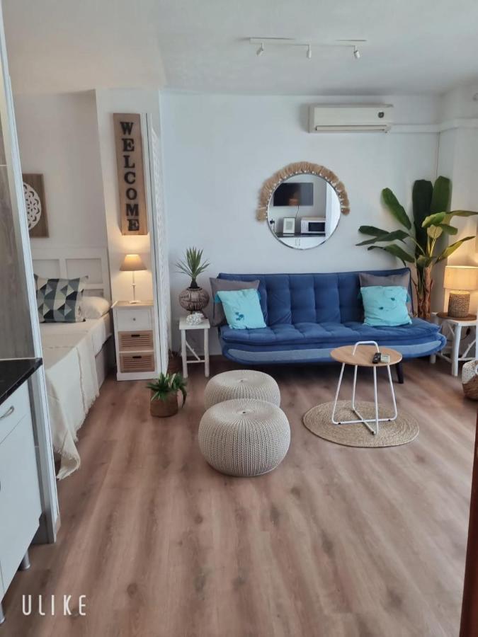 Fuengirola Apartment Carvajal Front Line Primera Linea Exteriör bild
