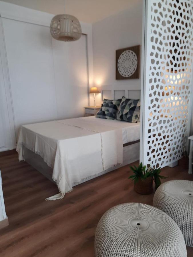 Fuengirola Apartment Carvajal Front Line Primera Linea Exteriör bild