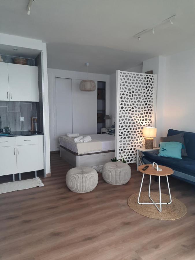 Fuengirola Apartment Carvajal Front Line Primera Linea Exteriör bild