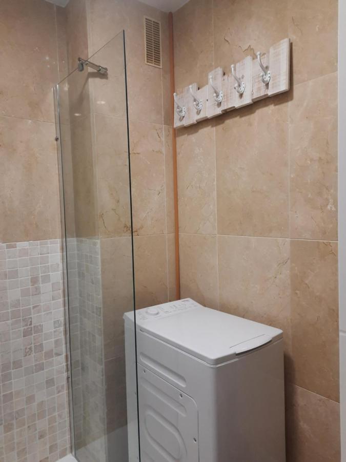Fuengirola Apartment Carvajal Front Line Primera Linea Exteriör bild